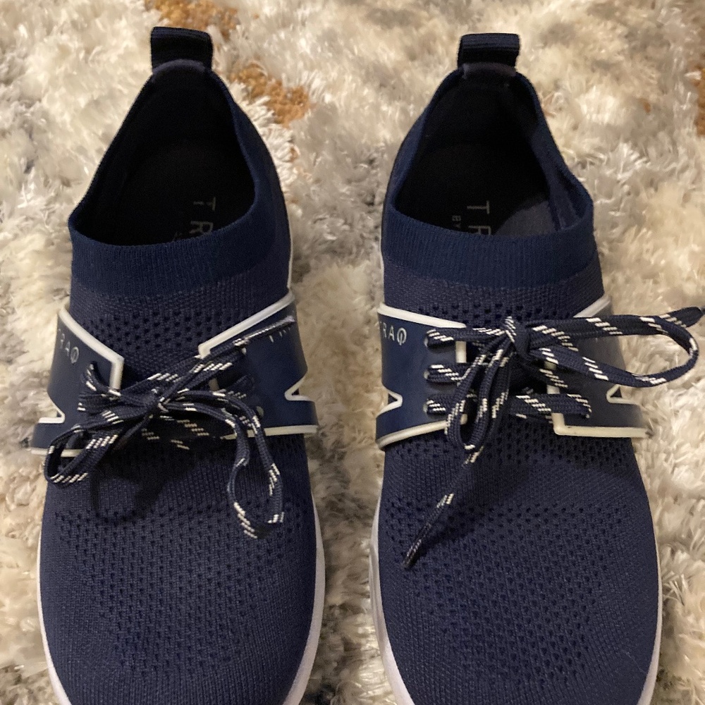 Traq by Alegria size 35
